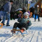 Prima ninsoare din acest an a dezlănțuit distracția la Poiana Brașov