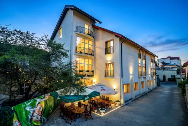 Hotel Boutique Marina — Pucioasa