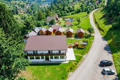 Pensiunea Poienita Motilor