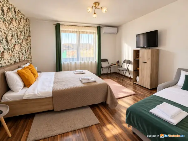 S-House