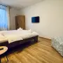 Riverside House - Imagine de ansamblu