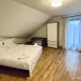 Riverside House - Imagine de ansamblu