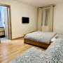 Riverside House - Imagine de ansamblu
