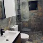 Riverside House - Imagine de ansamblu
