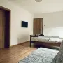 Riverside House - Imagine de ansamblu