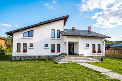 Casa de la Țară