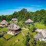 Inside The Village - Imagine de ansamblu