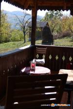 Rooster's Nest Integral - Unitate integral - Inside The Village