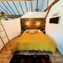 The Hut Studio Integral - Unitate integral - Inside The Village