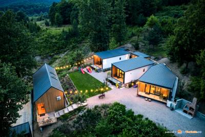 Kub House Village
