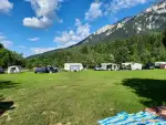 Loc pentru Rulota - Servicii - Popasul Alpinistului