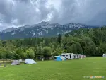 Loc pentru Cort - Servicii - Popasul Alpinistului