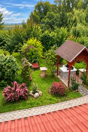 Cameră dublă cu pat matrimonial - Camera Dubla Matrimoniala - Livada cu Suflet