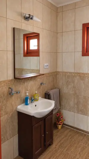 Cameră dublă cu pat matrimonial - Camera Dubla Matrimoniala - Livada cu Suflet