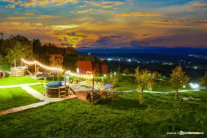 Căsuță Tip A-Frame - Bungalou - La Maria lu' Sandoiu