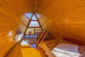 Căsuță Tip A-Frame - Bungalou - La Maria lu' Sandoiu