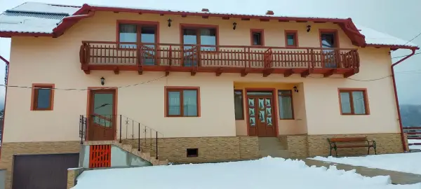 Felinarul Munților — Moieciu