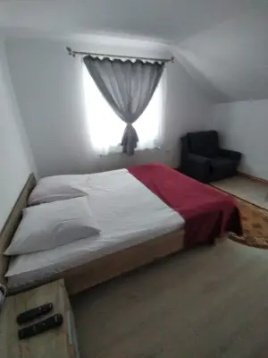 Cameră Triplă Family - Camera Tripla - Felinarul Munților