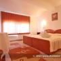 Camera Dubla Twin cu baie proprie - Hotel Amalia