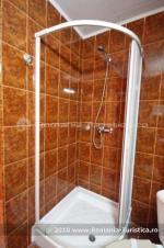 Camera Dubla Twin cu baie proprie - Hotel Amalia