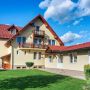 Pensiunea Kober Maria - Gura Raului.
- Sat Gura Râului, Str. Principală, Nr. 1033
- Pensiunea Köber Maria se află la intrarea în Gura Râului, în Mărginimea Sibiului, la 19 km de Piața Unirii din Sibiu. Aceasta oferă o grădină, o terasă și parcare privată gratuită. 

Proprietatea este situată la aproximativ 20 km de Pasajul Scărilor, Piața Mare și Turnul Sfatului din Sibiu. Pri...