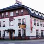 Hostel Byblos - Piatra Neamt.
- DN15, Str. Dumbravei, Nr. 52
- Pensiunea Byblos*** va intampina cu 40 locuri de cazare, in camere bine dotate care va ofera un inalt grad de confort. Toate camerele au baie proprie cu dus si grup sanitar, TV LSD si 70 canale, frigider, protectie de saltea pt o igiena impecabila, lenjerii din bumbac 100%, paturi din fier forjat...