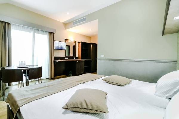 Hotel Boutique Marina — Pucioasa