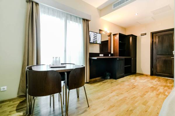 Hotel Boutique Marina — Pucioasa