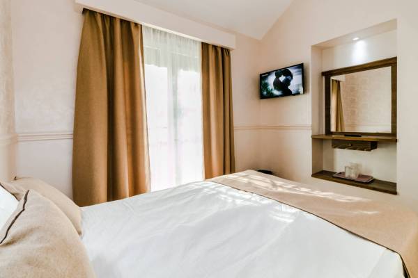 Hotel Boutique Marina — Pucioasa