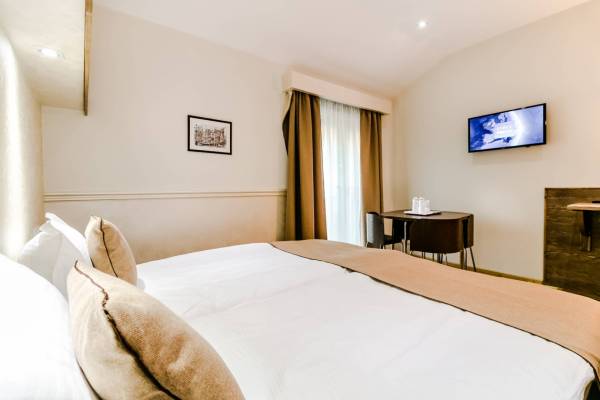 Hotel Boutique Marina — Pucioasa