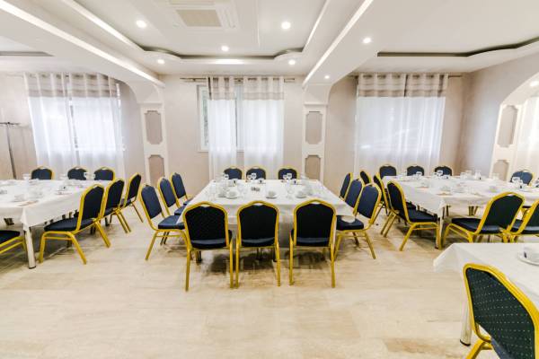 Hotel Boutique Marina — Pucioasa