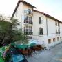 Hotel Boutique Marina - Pucioasa.
- B-dul Gării, Nr. 6B
- Intrată în circuitul turistic în 2018, Hotel Boutique Marina din Pucioasa este o unitate elegantă și primitoare, fiind astfel alegerea perfectă pentru petrecerea timpului dumneavoastră liber. 

Camerele spațioase, dotate cu grup sanitar, televiziune prin cablu, climatizare cu perdea de aer cald...