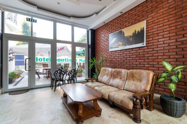 Hotel Boutique Marina — Pucioasa